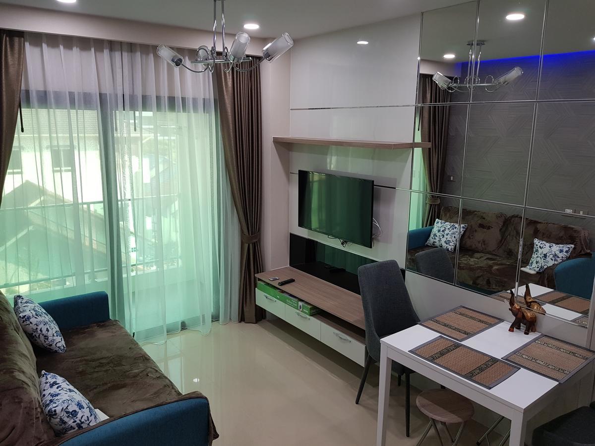 Dusit Grand Condo View Jomtien Beach Exterior photo